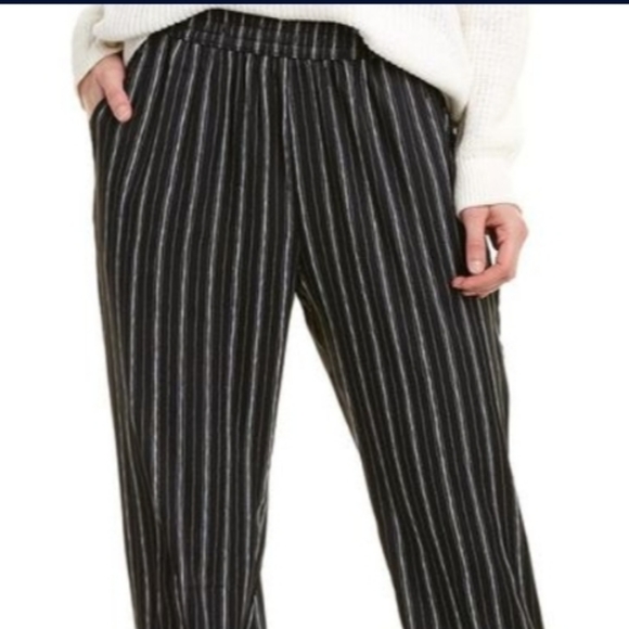 New BCBGMAXAZRIA PANS. Size L - Picture 7 of 12